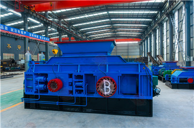 砂石廠對輥破設(shè)備_砂石廠對輥破廠家