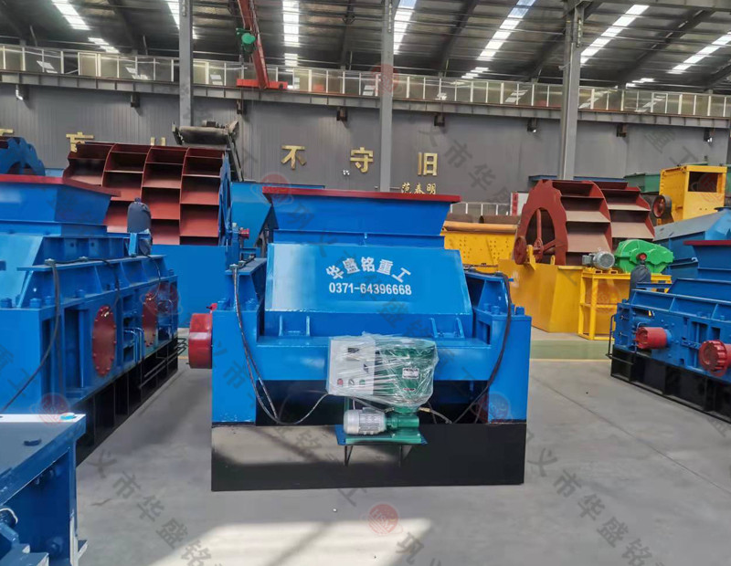 對(duì)輥制砂機(jī)華盛銘砂廠都在用的品牌制砂機(jī)